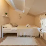 Vila Crogo Paradiz